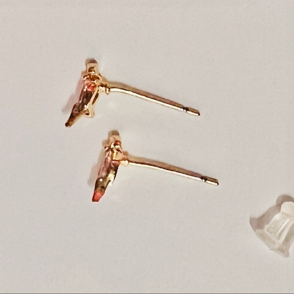 Dainty Dinosaur Series: Pink Marquise Crystal Duck-Billed Dinosaur Stud Earrings - Picture 4 of 9